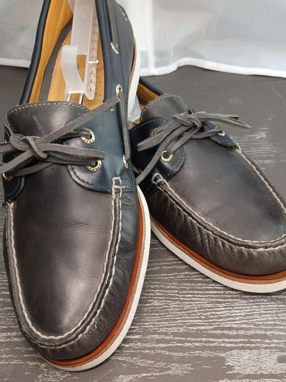 Sperry GOLD CUP Black Leather 2-Eye Boat Shoes with White Sole. Men's 10.5M